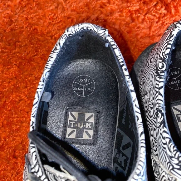 T.U.K. “Kaleido” Creepers - Picture 5 of 9
